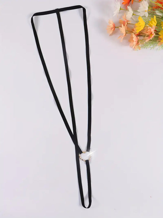 Minimalistyczne body harness z serduszkiem